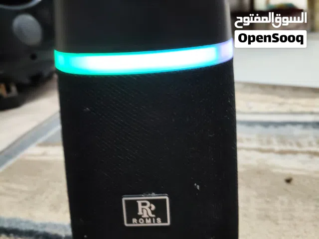 سماعة خارجية ومكبر صوت تشتغل بلوتوث ويتحط فيها ميموري و usb