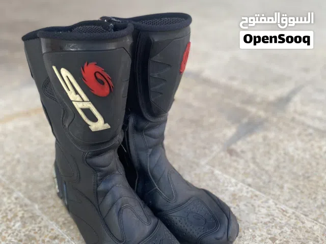 بوت ماطور للبيع جملة