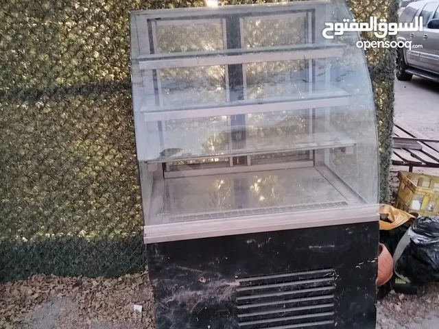 ثلاجة عرض حالة ممتازة  البيع للأعلى سعر