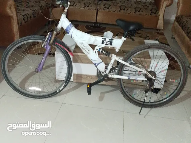دراجه هوائيه الماني الصنع مستعمل بحاله الوكاله