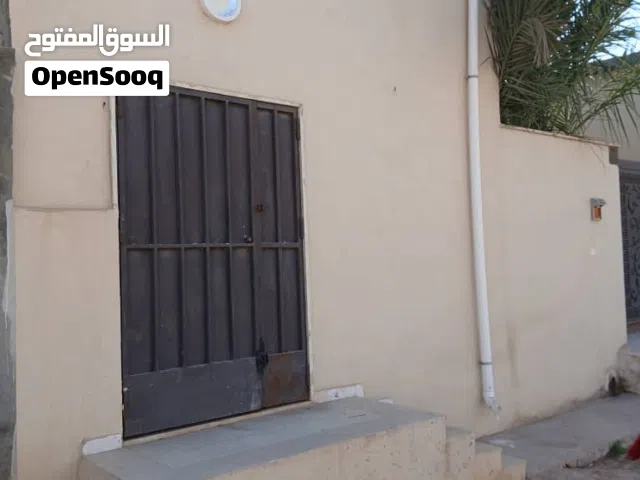 محل للايجار 3/4تقريبا