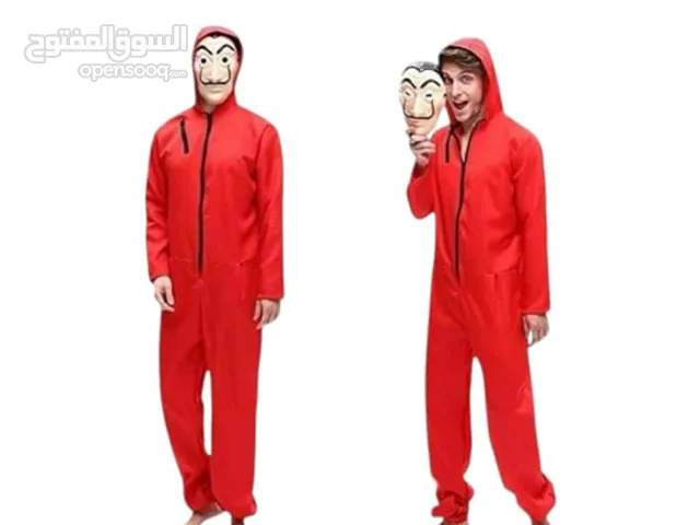 ملابس لاكاسا مع قناع