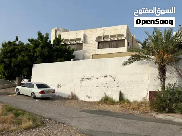 270 m2 More than 6 bedrooms Townhouse for Sale in Muscat Qurm