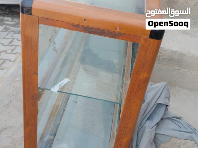 غراض محل، رفوف،