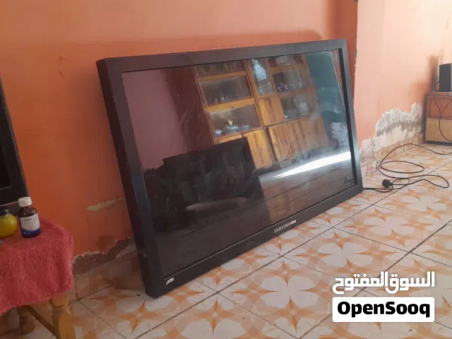 بيع شاشات مقاس 70 بوصة