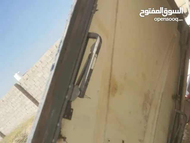 غطاء صندوق تيوتا تاكوما