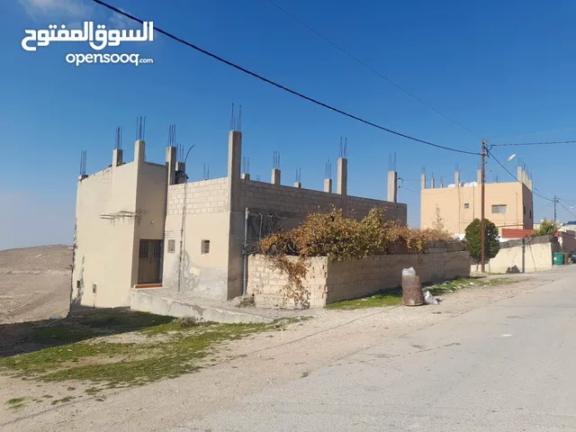 170 m2 2 Bedrooms Townhouse for Sale in Madaba Al-Fayha'