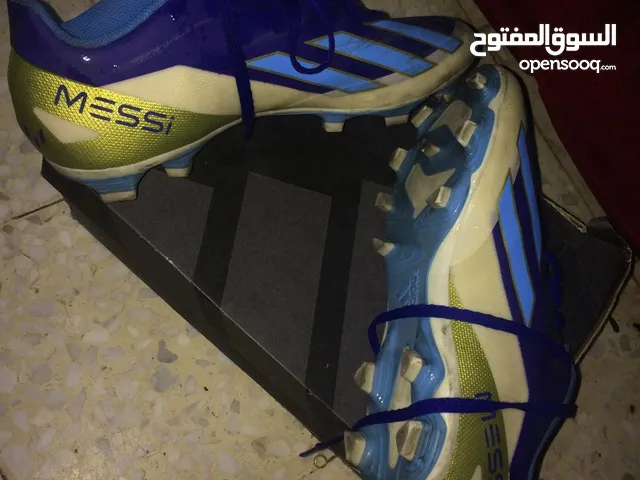 40.5 Sport Shoes in Farwaniya