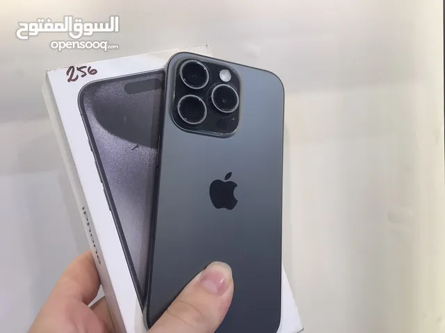 iPhone 15 Pro الصغير