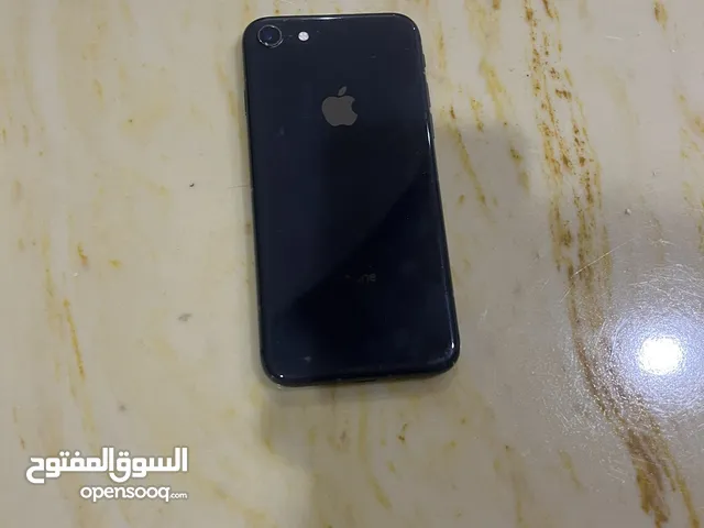 Apple iPhone 8 64 GB in Um Al Quwain