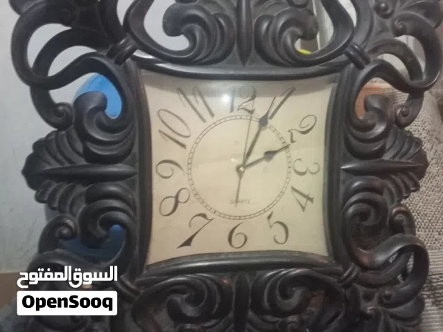 ساعة حائط للبيع اقرأ الاعلان