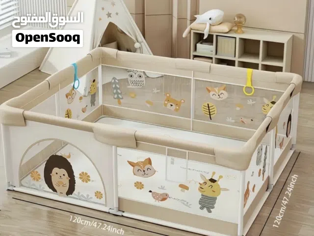 حصيرة لعب مع كور 100 حبه بـ20 ريال عماني