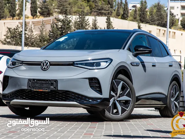 Volkswagen ID.4 Corzz Pro 2022 Piano black    عداد صفر , مكفولة