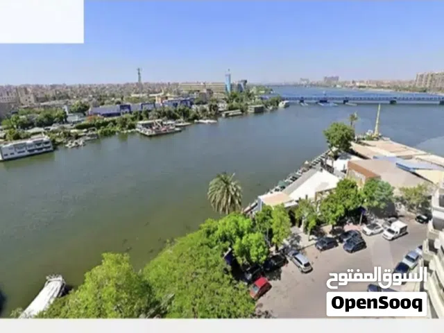 155 m2 3 Bedrooms Apartments for Sale in Cairo Zamalek