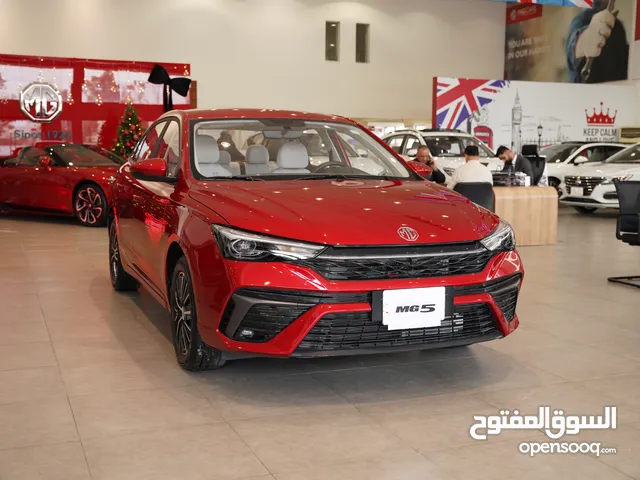 سيارة ام جي 5 COM 2025 من الموزع الرسمي في العراق بضمان 6 سنوات او 200 الف كيلو متر