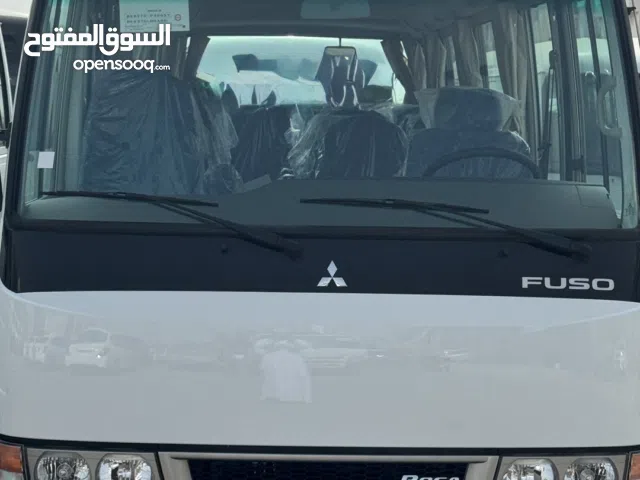 متسوبيشي باص روزا 2026