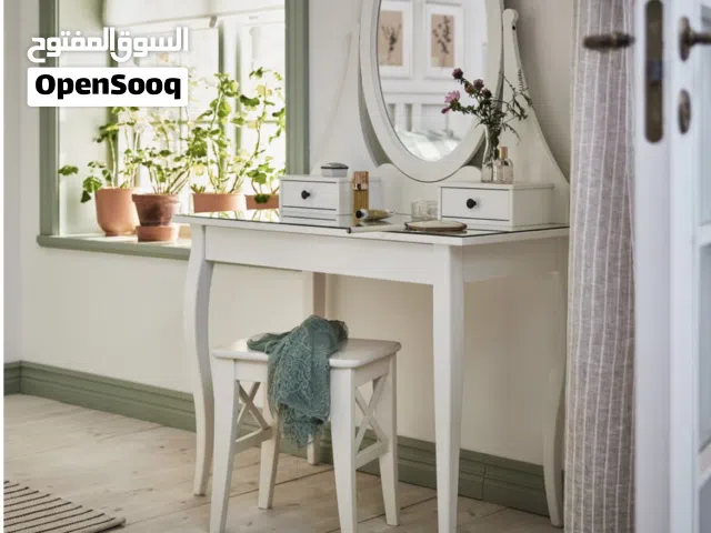 أثاث ايكيا طاولة