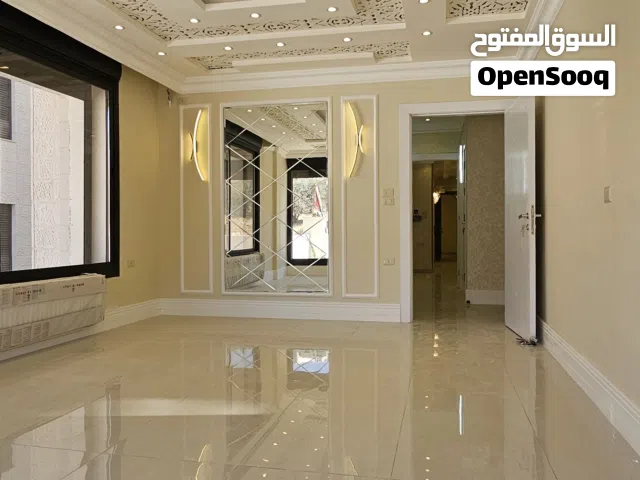 174 m2 3 Bedrooms Apartments for Sale in Amman Jubaiha