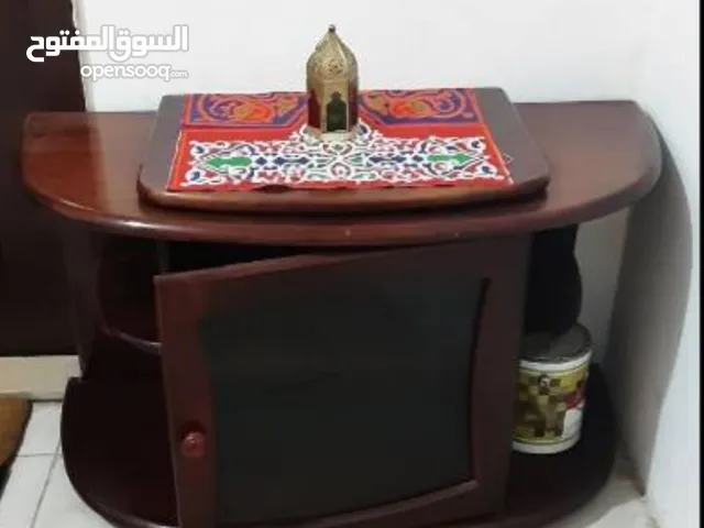 طاولة تلفزيون خشب متحركه 360 °
