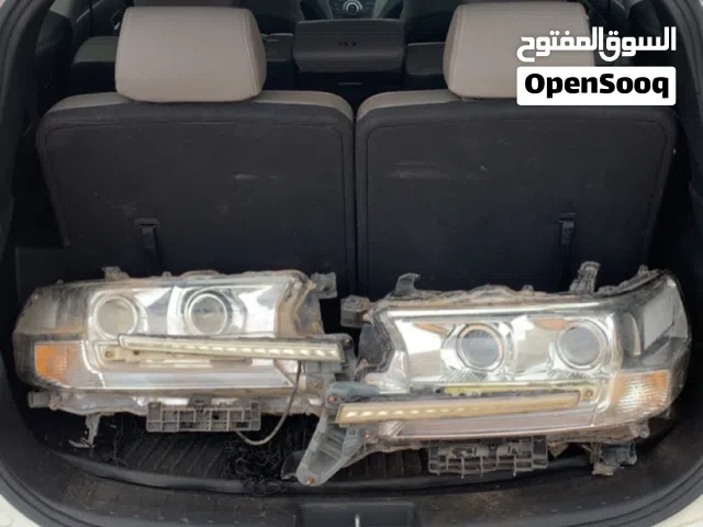 فنارات تويوتا لاند كروزر من 2016 إلى 2020