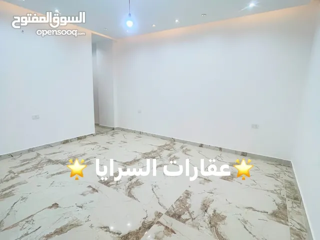 160 m2 4 Bedrooms Apartments for Rent in Tripoli Alfornaj