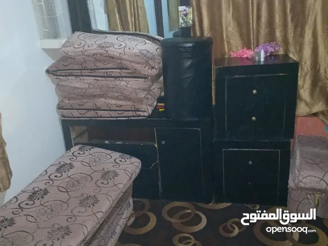 غرفة نوم للبيع بدون فرشه