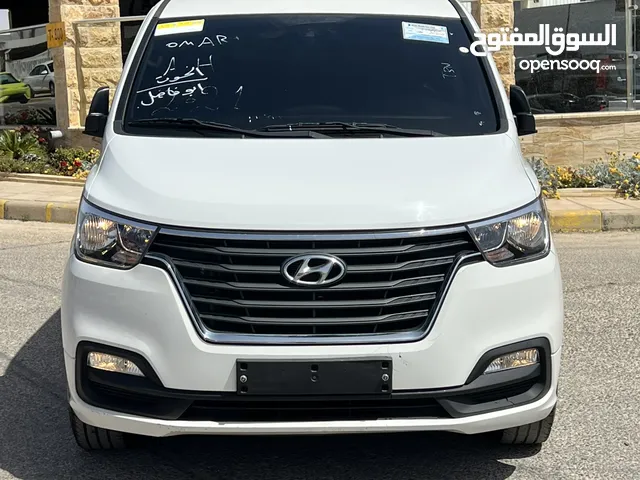 قراند ستاركس فان