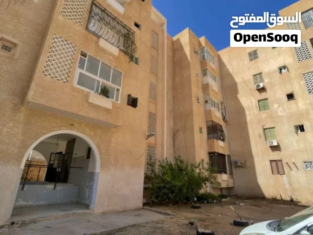 200 m2 4 Bedrooms Apartments for Rent in Tripoli Ghut Shaal