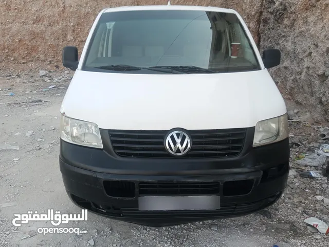فولكسفاجن ترانسبورتر T5 – موديل 2008 – شاصي طويل الماني يعتمد عليه