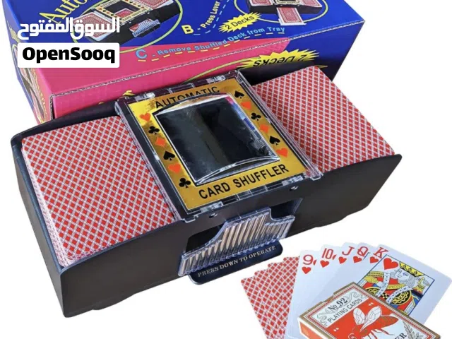 آلة خلط أوراق لعب تلقائية (Card Shuffler)