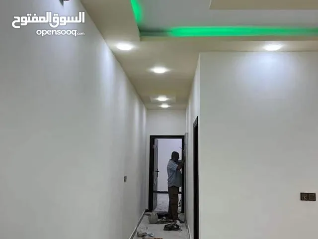 120 m2 2 Bedrooms Apartments for Rent in Basra Juninah