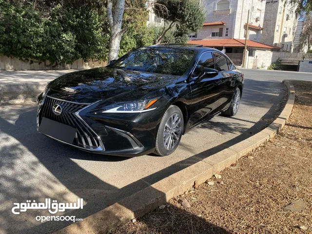 لكزسسES300 هايبرد السعر الجديد موديل 2023