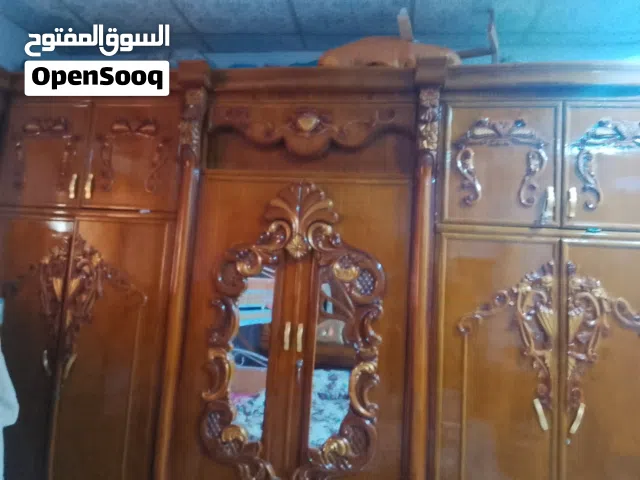 غرفه نوم اخشاب درجه اولى  للبيع مستعجل على بيعته