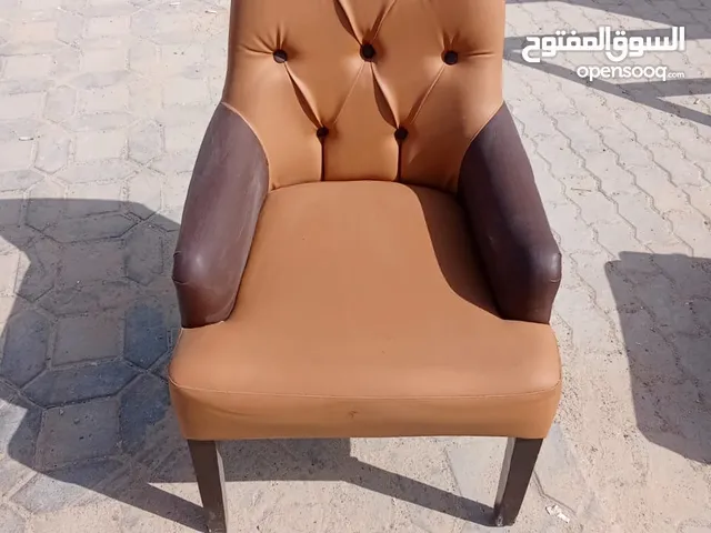 مفروشات مطعم للبيع