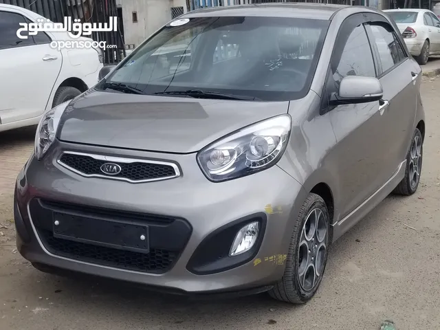 كياا مورنج 2013 فيراني بصمه شاشه. مجمرك مرتين زيروو محرك 3 بستون نظام توفير الوقود ايكوو اقتصادي..