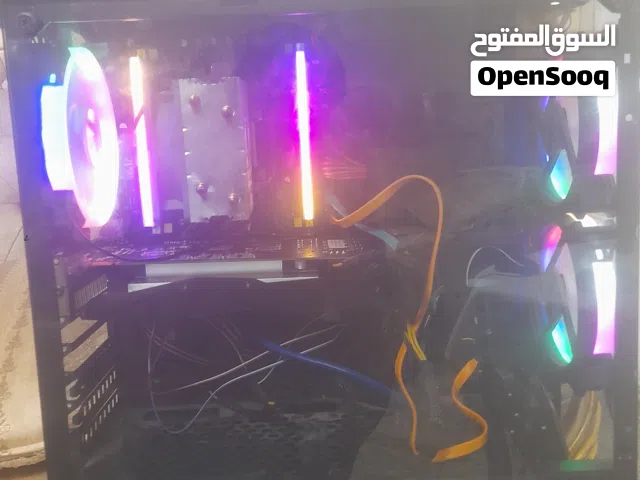 تجميعة العاب PC بسعر 380 الف وبيهة مجال