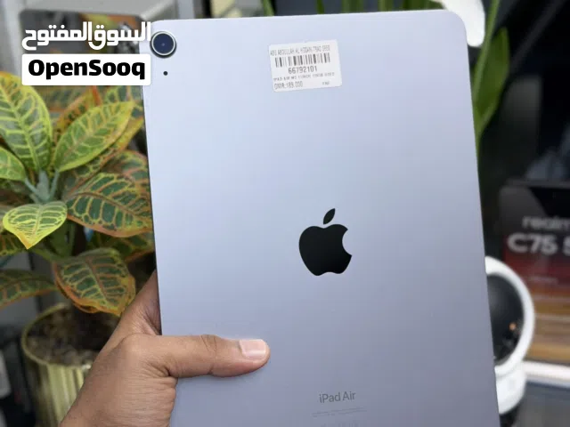 Apple ipad AIR-M2 Clear clean amazing condition less use