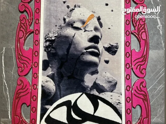 تابلو فرش حريري يدوي من قم – لمسة فنية تزيّن جدرانك.