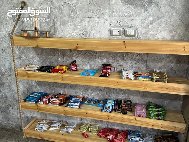 كافتيريا للبيع بكامل معداتها