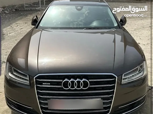 Audi A8L 2015