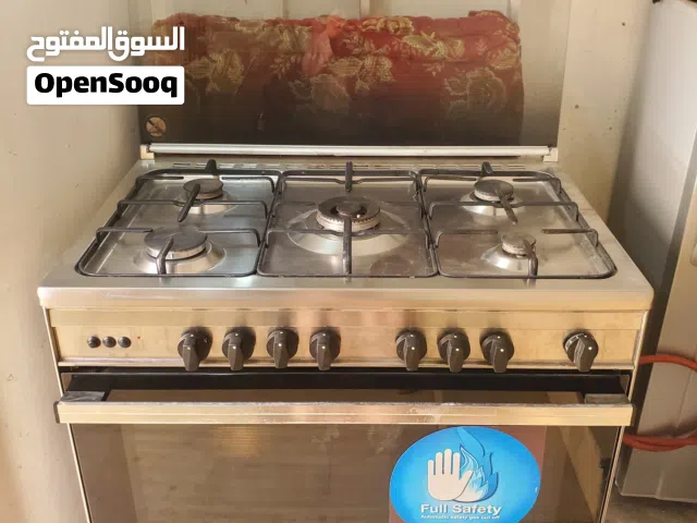 فرن جليم غاز إيطالي وكاااله شبه جديد