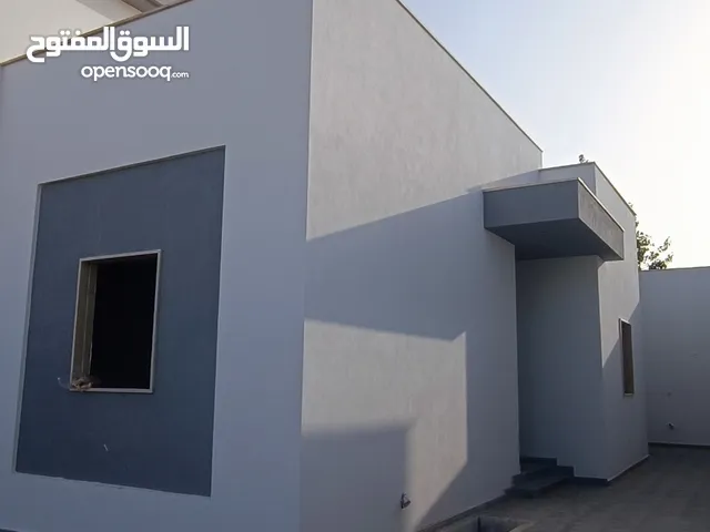 145 m2 3 Bedrooms Townhouse for Sale in Tripoli Ain Zara