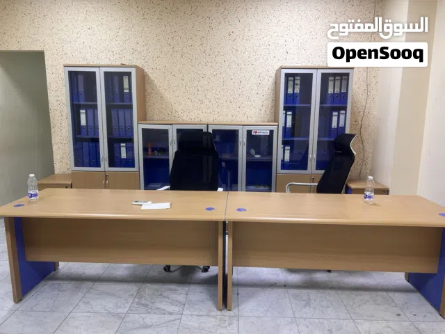 اثاث مكتبي مستعمل