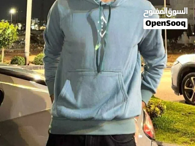 بلايز بولو .