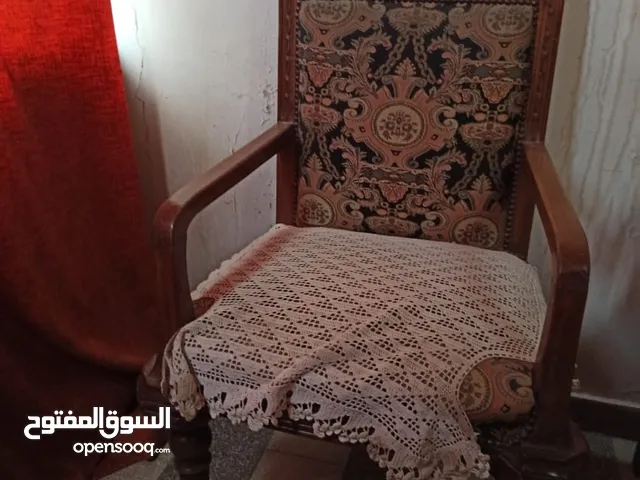2 كرسي خشب