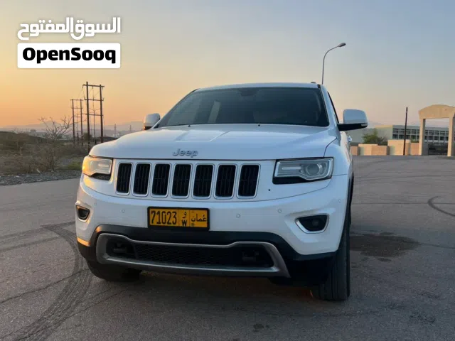 جيب جراند شيروكي ليمتيد - 2016