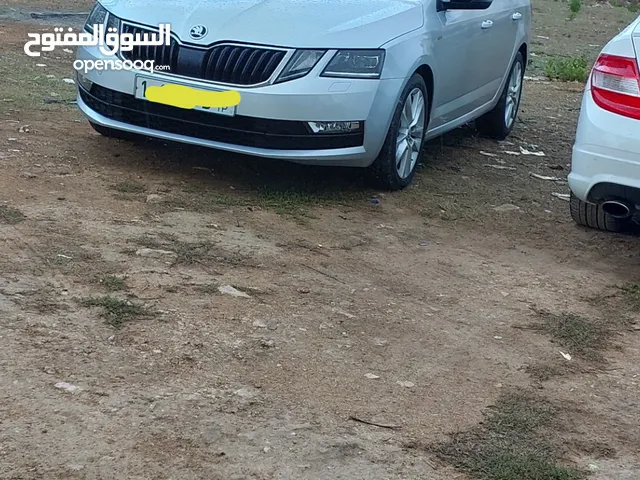 سكودا 2019 للبدل على هنتر أو باجيرو