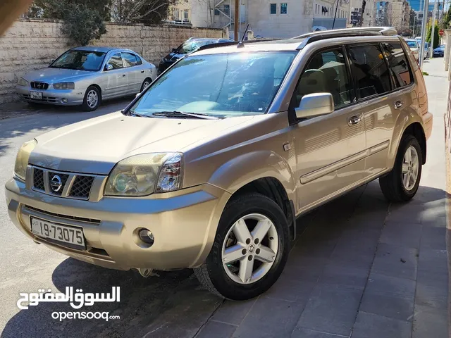 نيسان اكستريل 2005 X-Trail فور ويل بحالة ممتازة للبيع