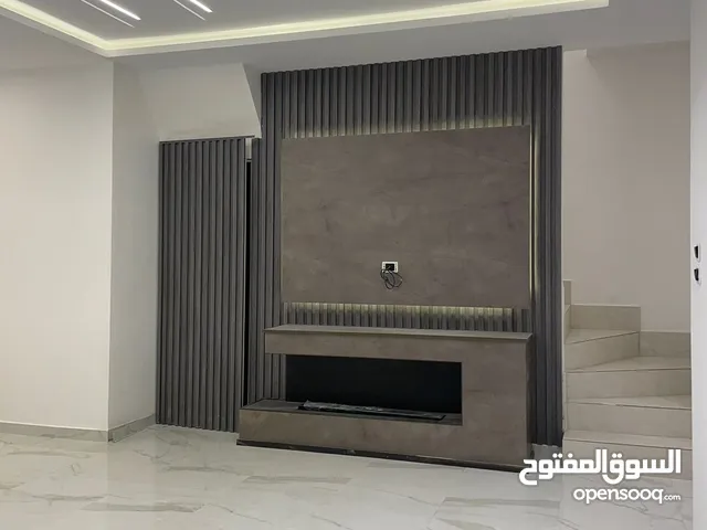 240m2 3 Bedrooms Apartments for Sale in Amman Airport Road - Manaseer Gs