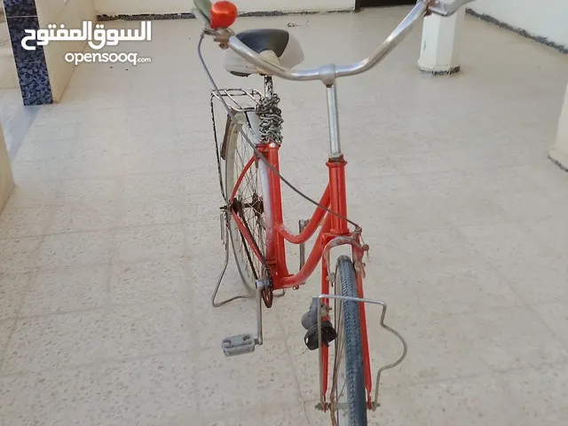 بسكليت بسعر حرق قابل لتفاوض بشيء بسيط